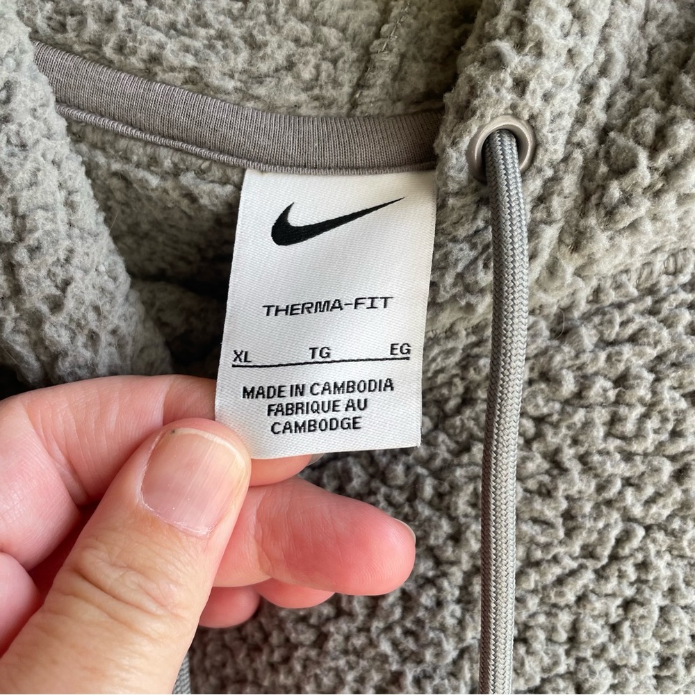 Women's NIKE Therma-Fit Fleece Hooded Sweatshirt Pullover Gray XL - Picture 6 of 12